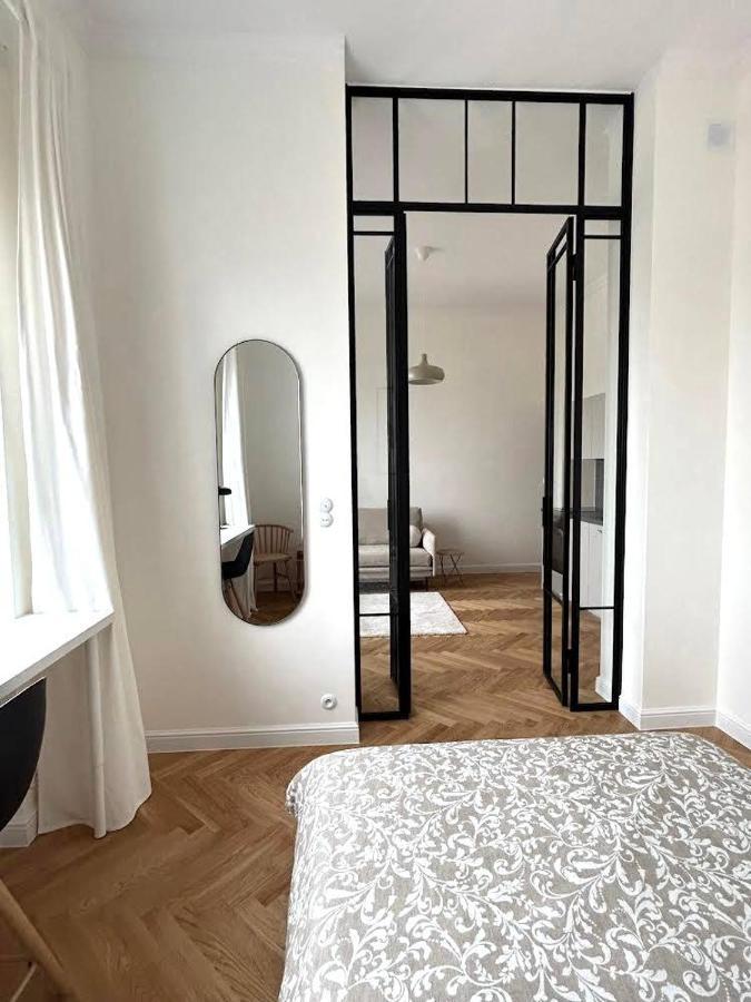 Old Town Residence , Wi-Fi , 2-Beds , Aesthetics - By Hik Apartments Varsovie Extérieur photo